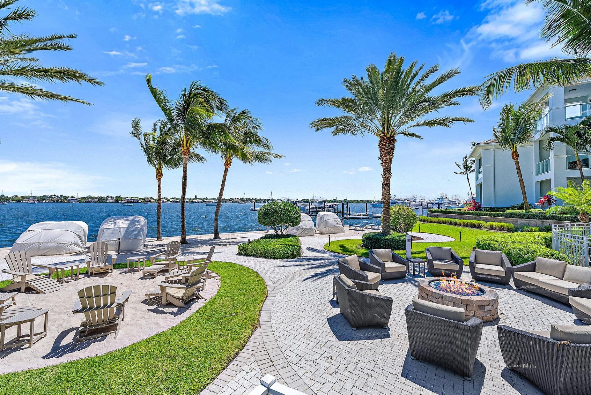 1 Water Club Way, Unit 1604, North Palm Beach, FL 33408 Photo