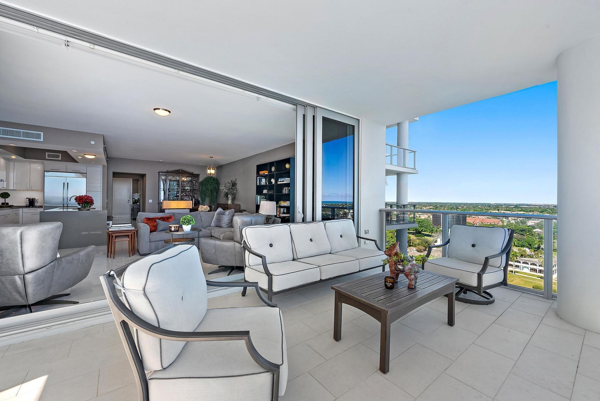 1 Water Club Way, Unit 1604, North Palm Beach, FL 33408 Photo