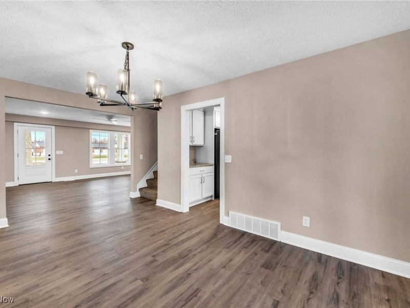 3006 Abbe Road, Sheffield Village, OH 44054 Photo 7