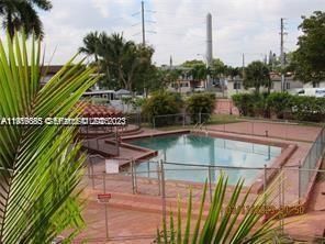 5050 NW 7th St, Unit 504, Miami, FL 33126 Photo