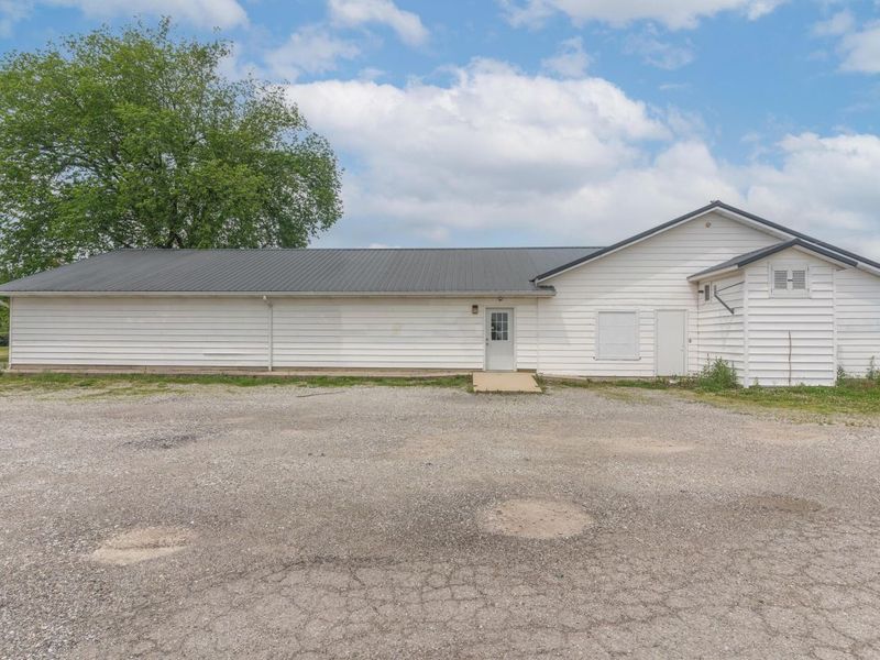 17500 State Route 274, Jackson Center, OH 45334 Photo 2