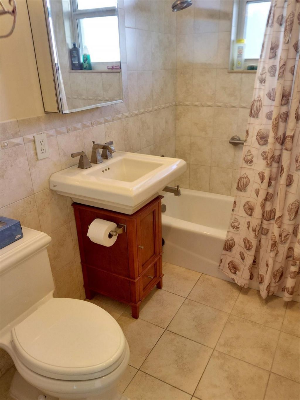 1920 S Ocean Drive, Unit 304, Fort Lauderdale, FL 33316 Photo