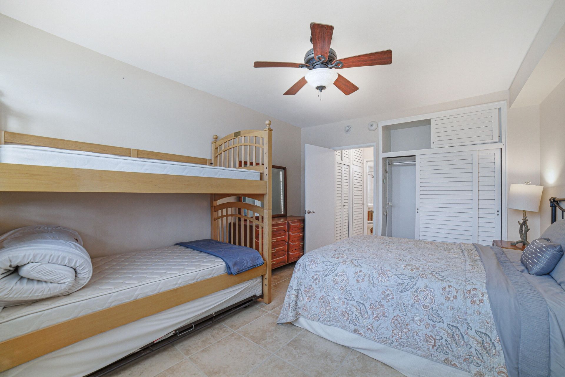 1920 S Ocean Drive, Unit 304, Fort Lauderdale, FL 33316 Photo