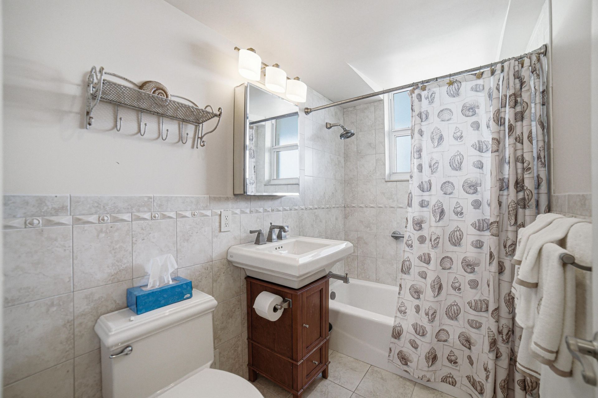 1920 S Ocean Drive, Unit 304, Fort Lauderdale, FL 33316 Photo