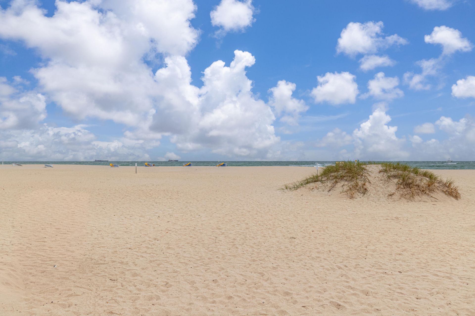 1920 S Ocean Drive, Unit 304, Fort Lauderdale, FL 33316 Photo