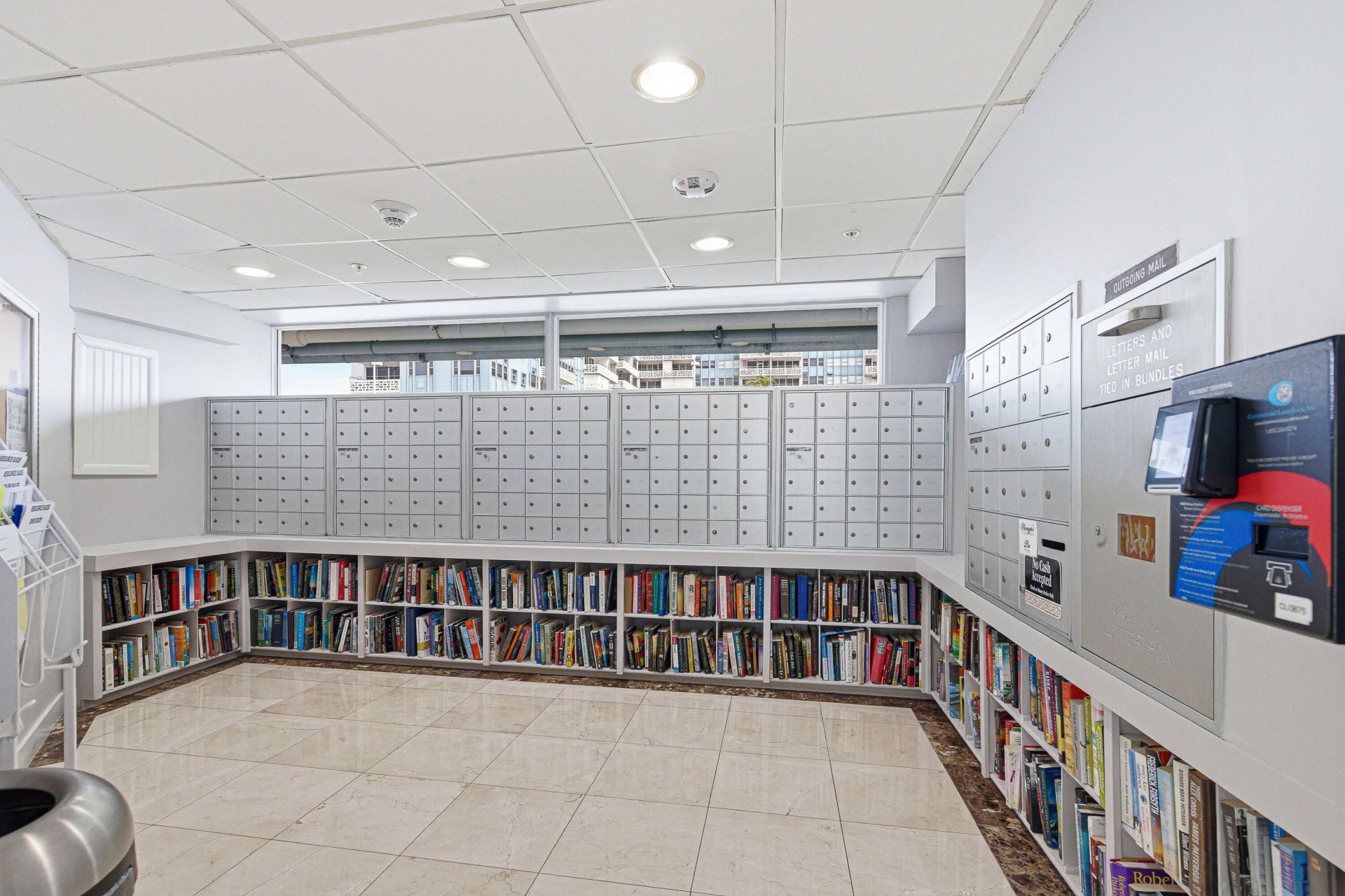 1920 S Ocean Drive, Unit 304, Fort Lauderdale, FL 33316 Photo