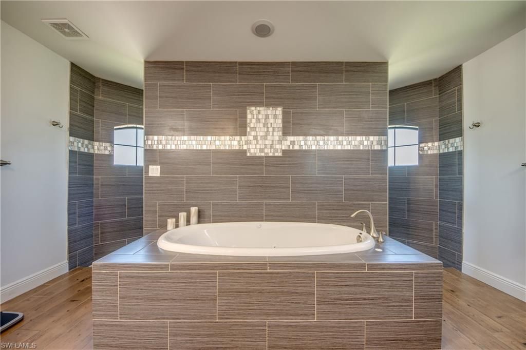 141 SW 39th St, Cape Coral, FL 33914 Photo