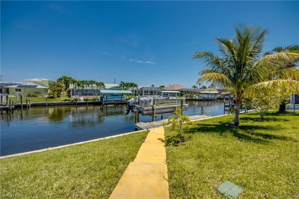 141 SW 39th St, Cape Coral, FL 33914 Photo