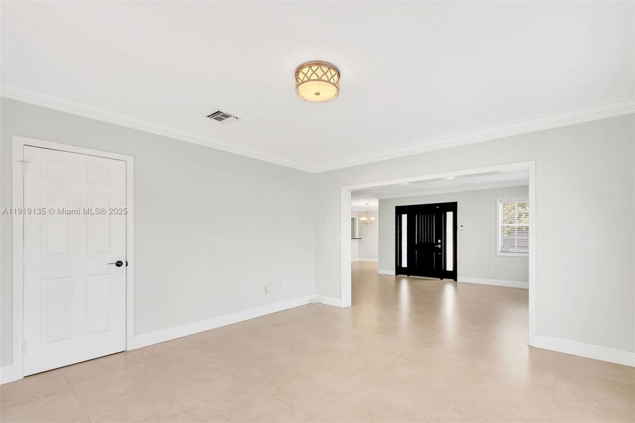 516 Gerona Ave, Coral Gables, FL 33146 Photo