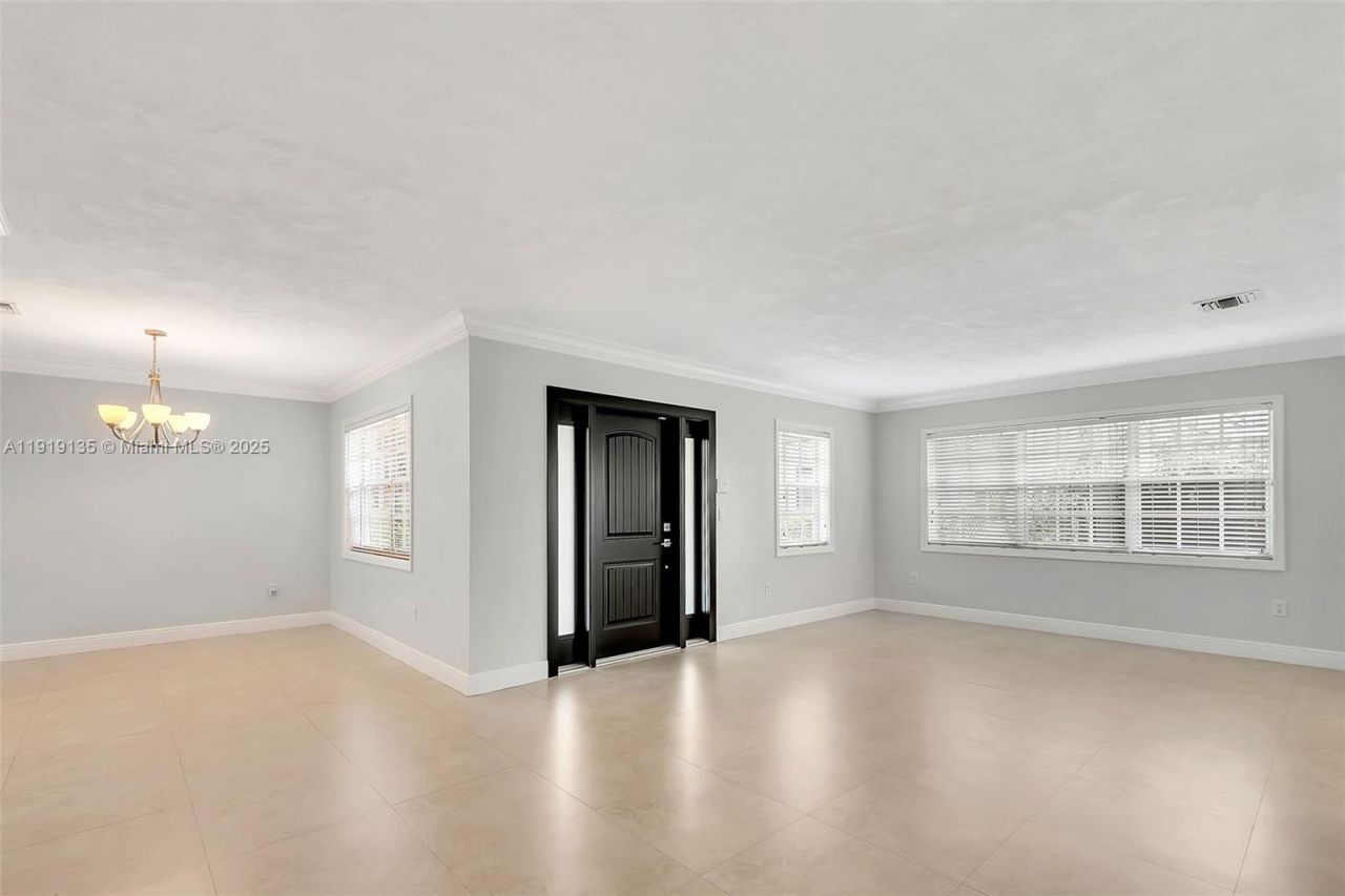 516 Gerona Ave, Coral Gables, FL 33146 Photo