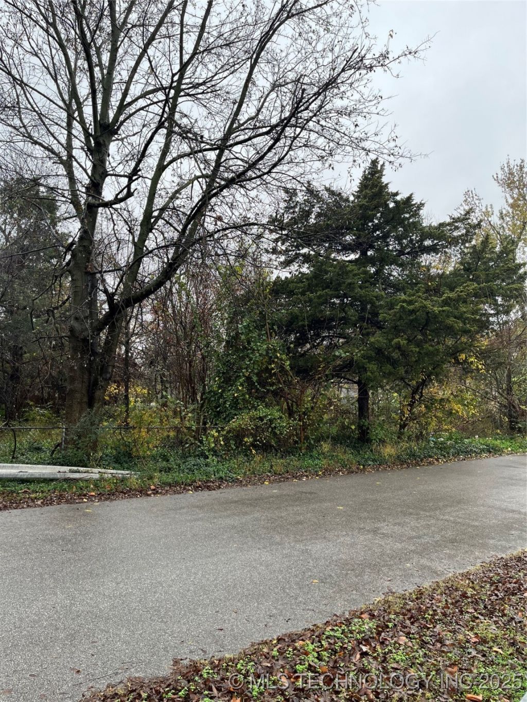 2022 W 43rd Street, Tulsa, OK 74107 Main Photo