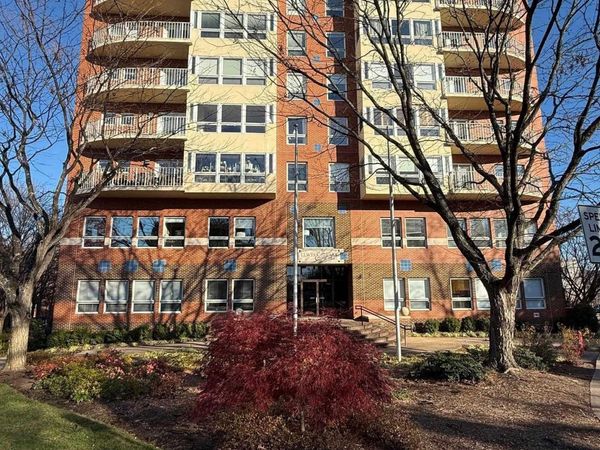 250 WEST MAIN ST, Unit 402, Charlottesville, VA 22902