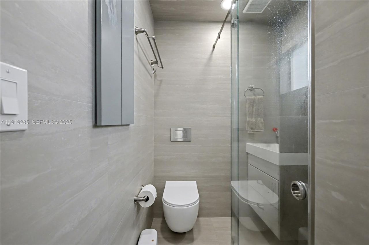 6310 Adams St, Hollywood, FL 33023 Photo