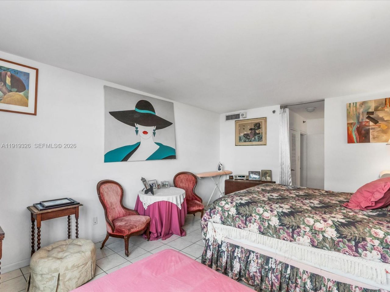 100 Lincoln Rd, Unit 423, Miami Beach, FL 33139 Photo