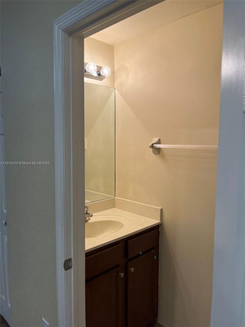 8854 W 35 Ave, Unit 8854, Hialeah, FL 33018 Photo