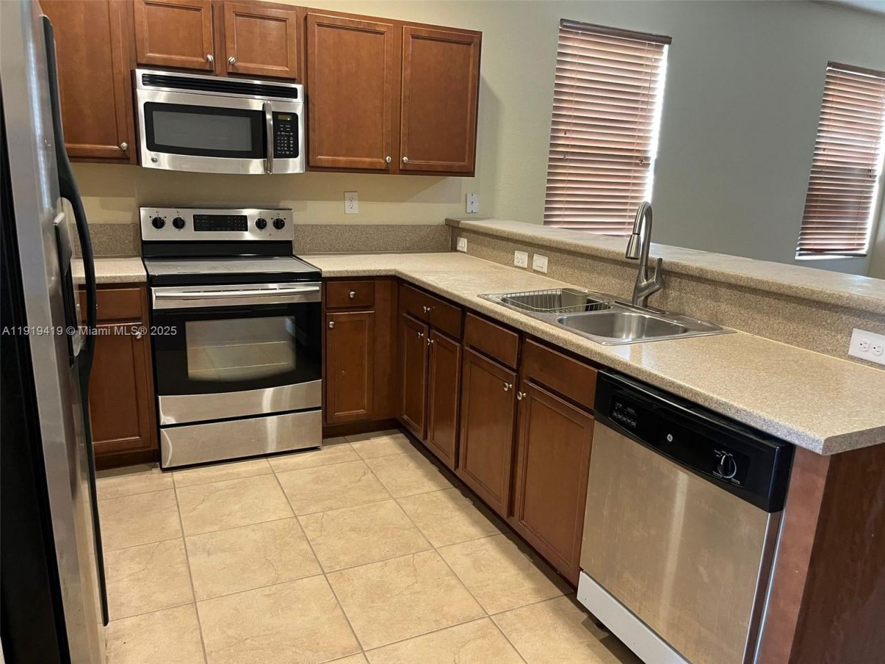 8854 W 35 Ave, Unit 8854, Hialeah, FL 33018 Photo