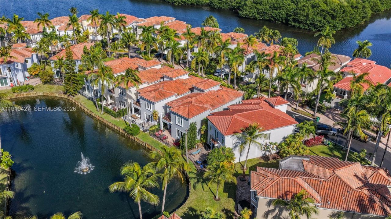 20740 NE 32nd Pl, Aventura, FL 33180 Photo