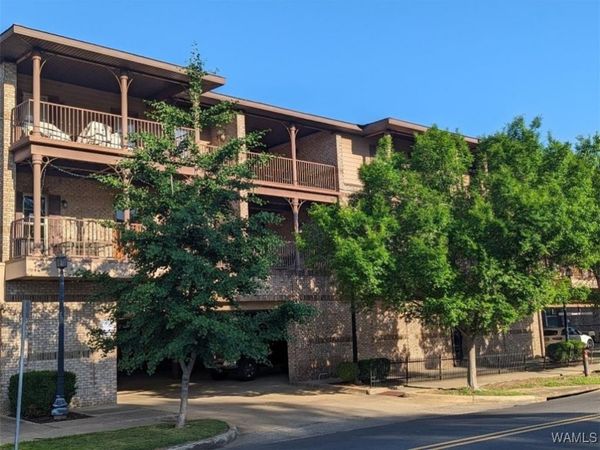 820 Frank Thomas Avenue, Unit 201, Tuscaloosa, AL 35401