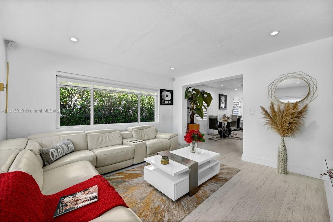 444 SW 64th Ave, Miami, FL 33144 Photo