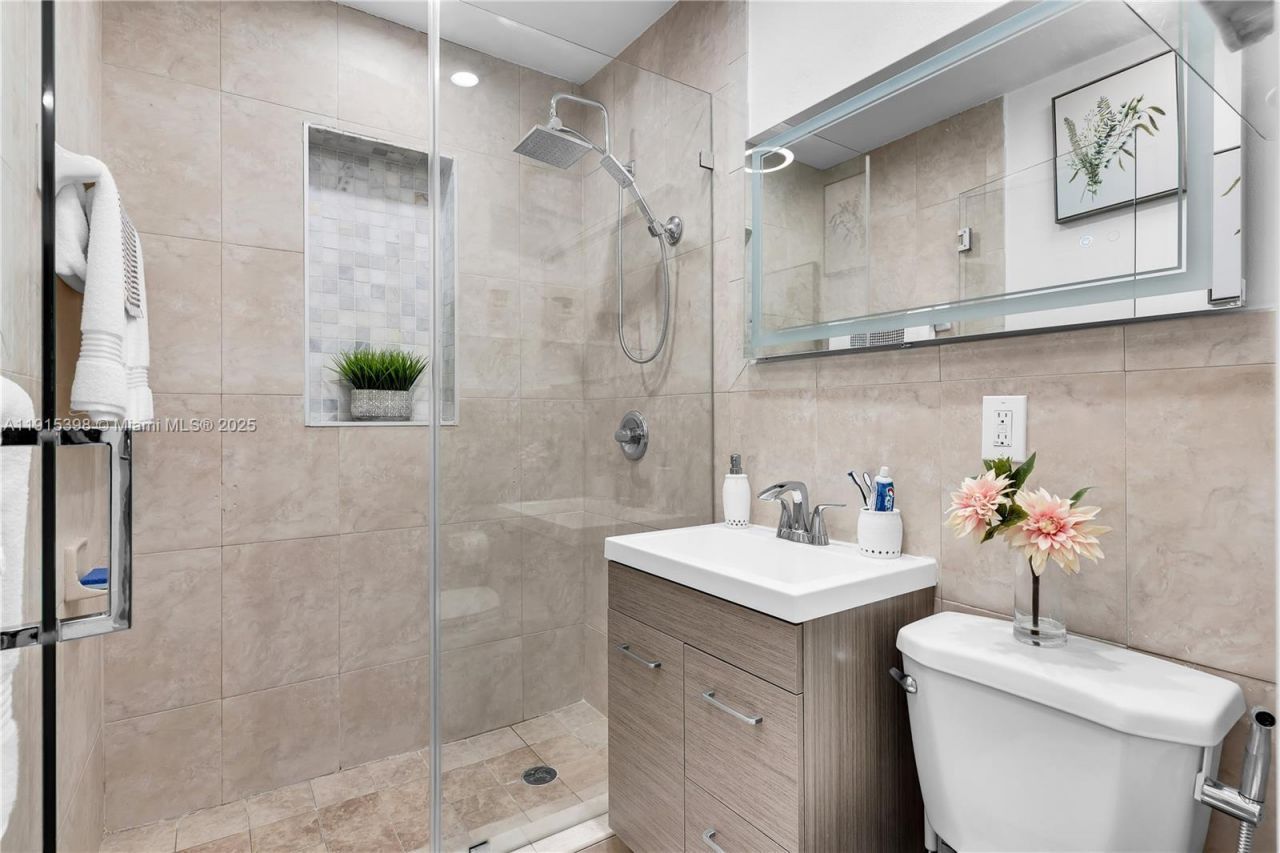 444 SW 64th Ave, Miami, FL 33144 Photo