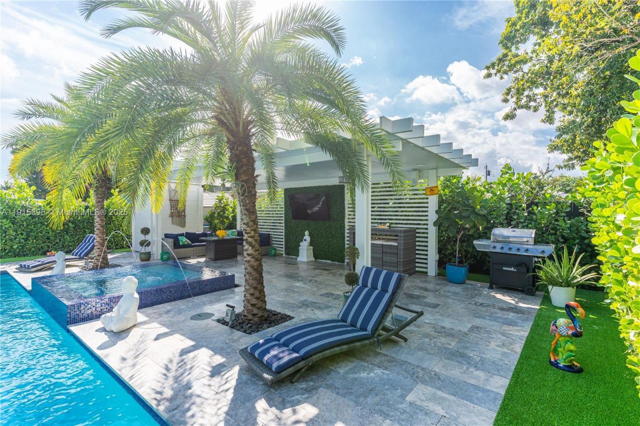 444 SW 64th Ave, Miami, FL 33144 Photo