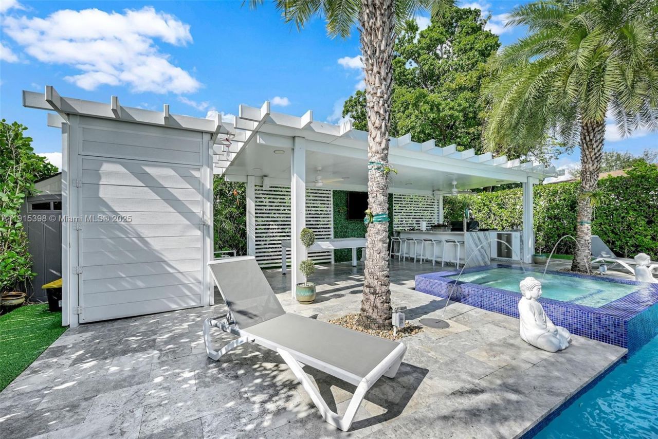 444 SW 64th Ave, Miami, FL 33144 Photo