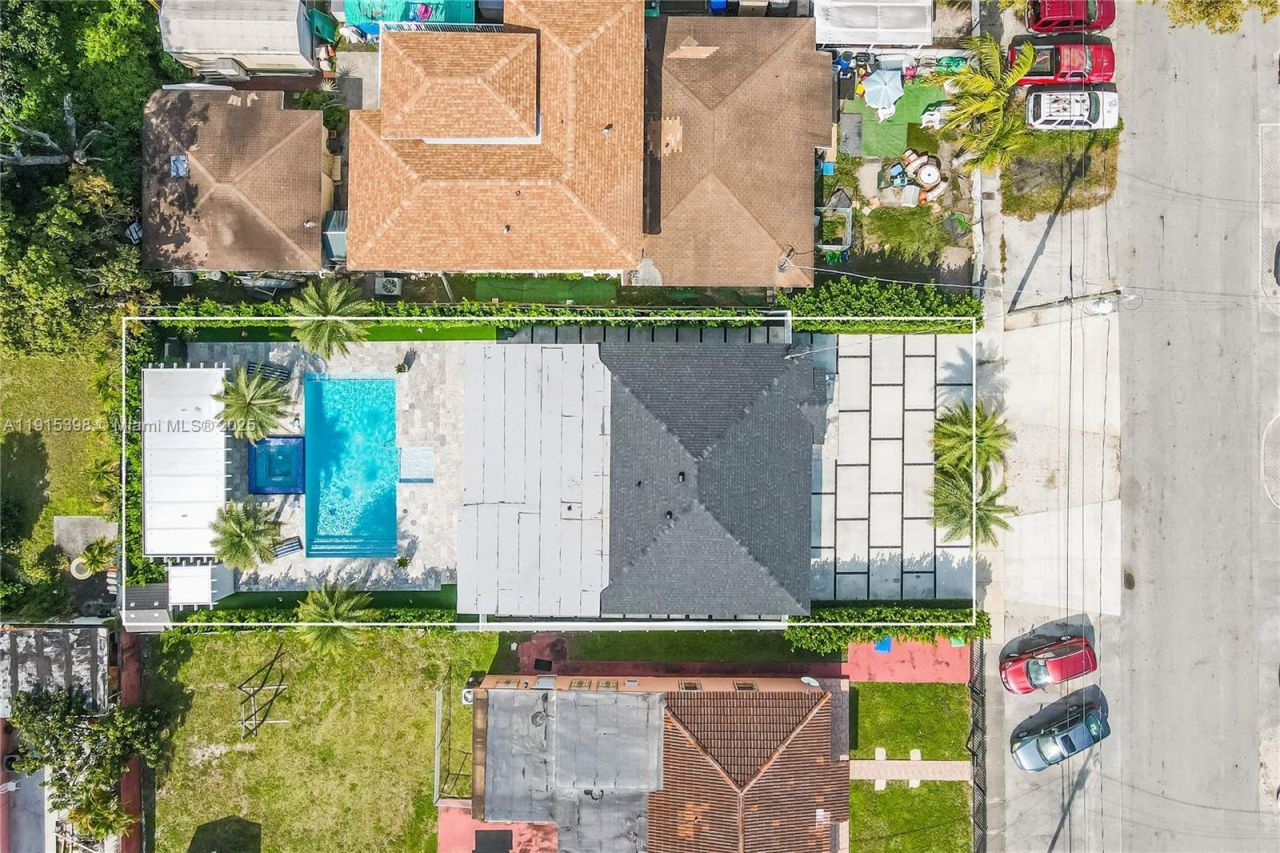 444 SW 64th Ave, Miami, FL 33144 Photo