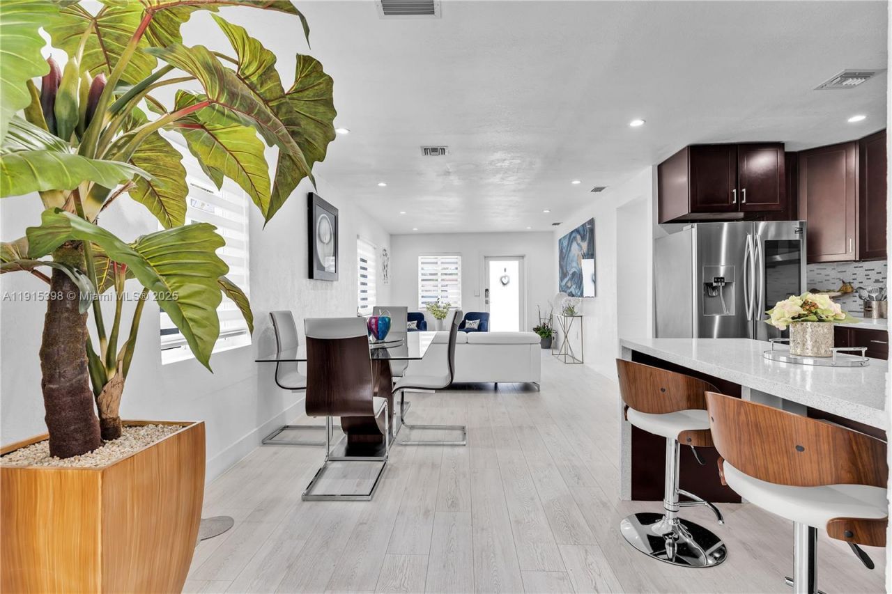 444 SW 64th Ave, Miami, FL 33144 Photo