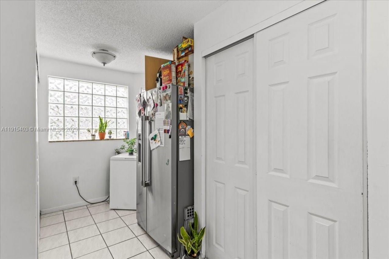 10014 Hammocks Blvd, Unit 204-4, Miami, FL 33196 Photo