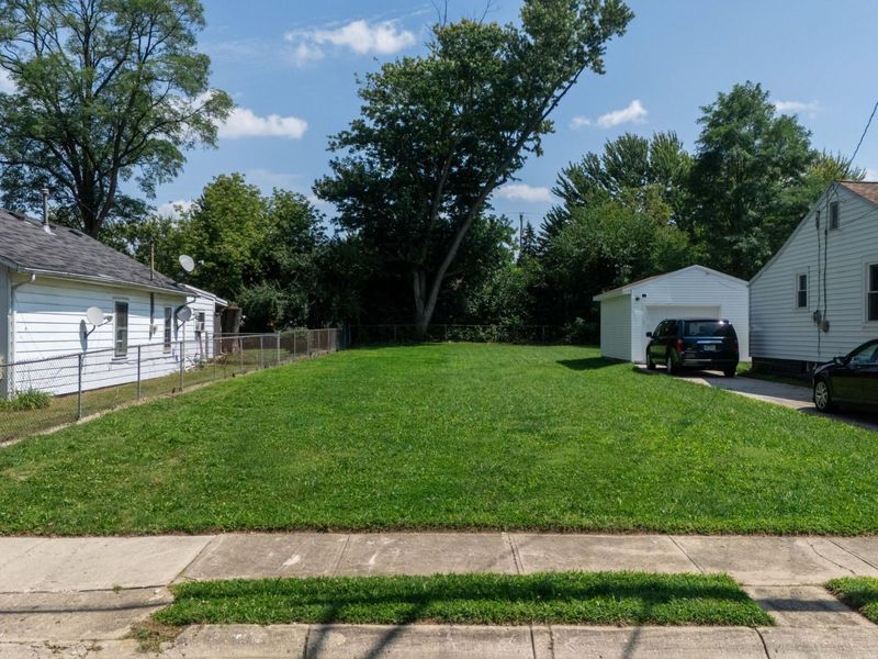 138 Lawnview Avenue, Springfield, OH 45505 Photo 2