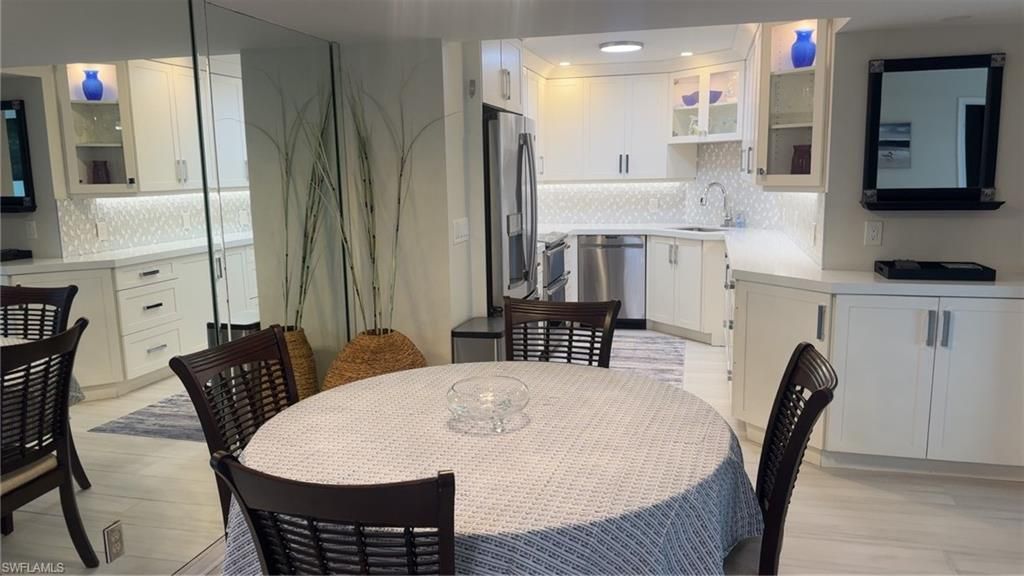 4005 Gulf Shore Blvd N, Unit 1104, Naples, FL 34103 Photo