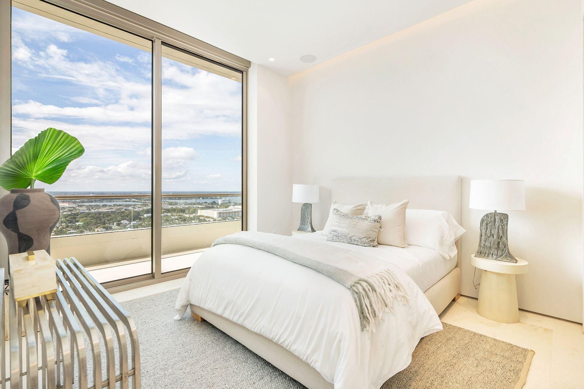 200 Arkona Court, Unit 2501 Ph-G, West Palm Beach, FL 33401 Photo