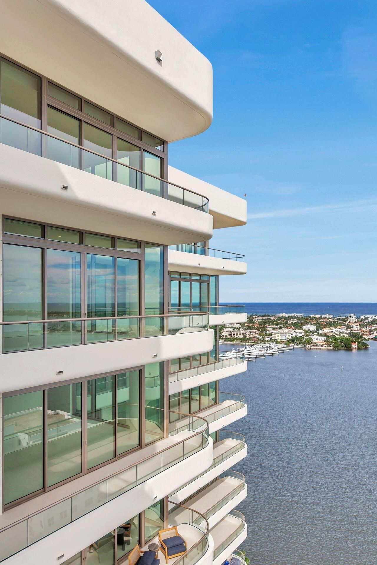 200 Arkona Court, Unit 2501 Ph-G, West Palm Beach, FL 33401 Photo