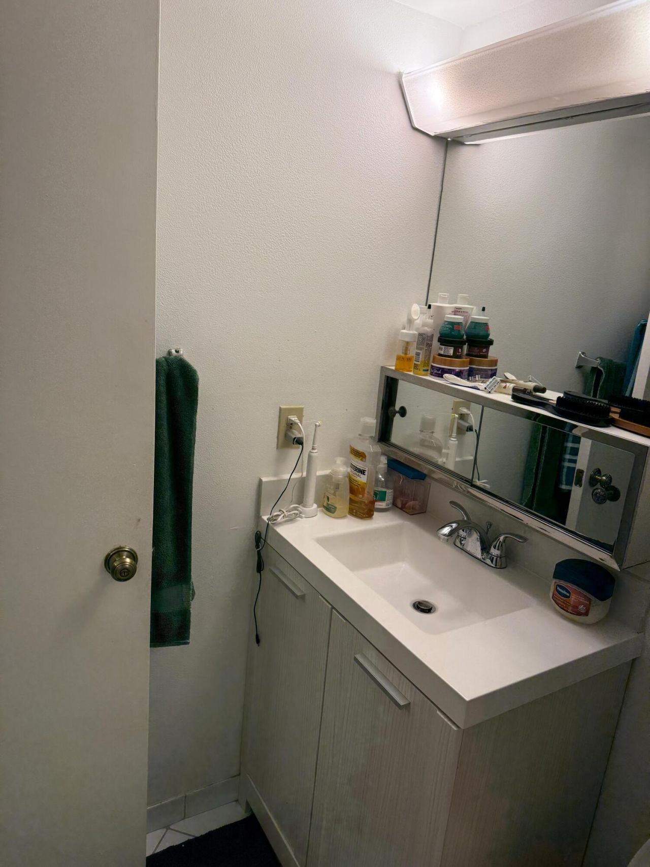 130 Lake Meryl Drive, Unit 126, West Palm Beach, FL 33411 Photo