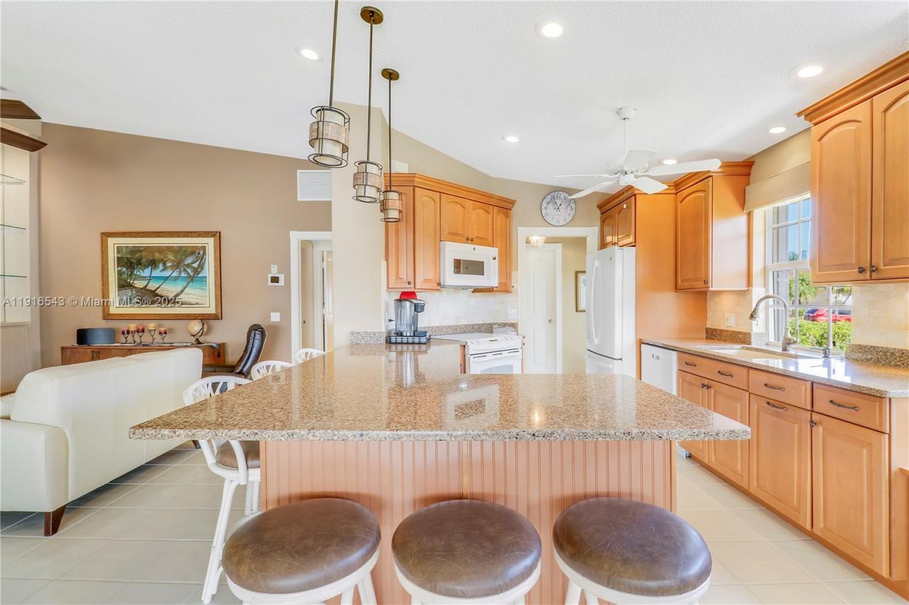 7814 SE Spicewood Cir, Hobe Sound, FL 33455 Photo