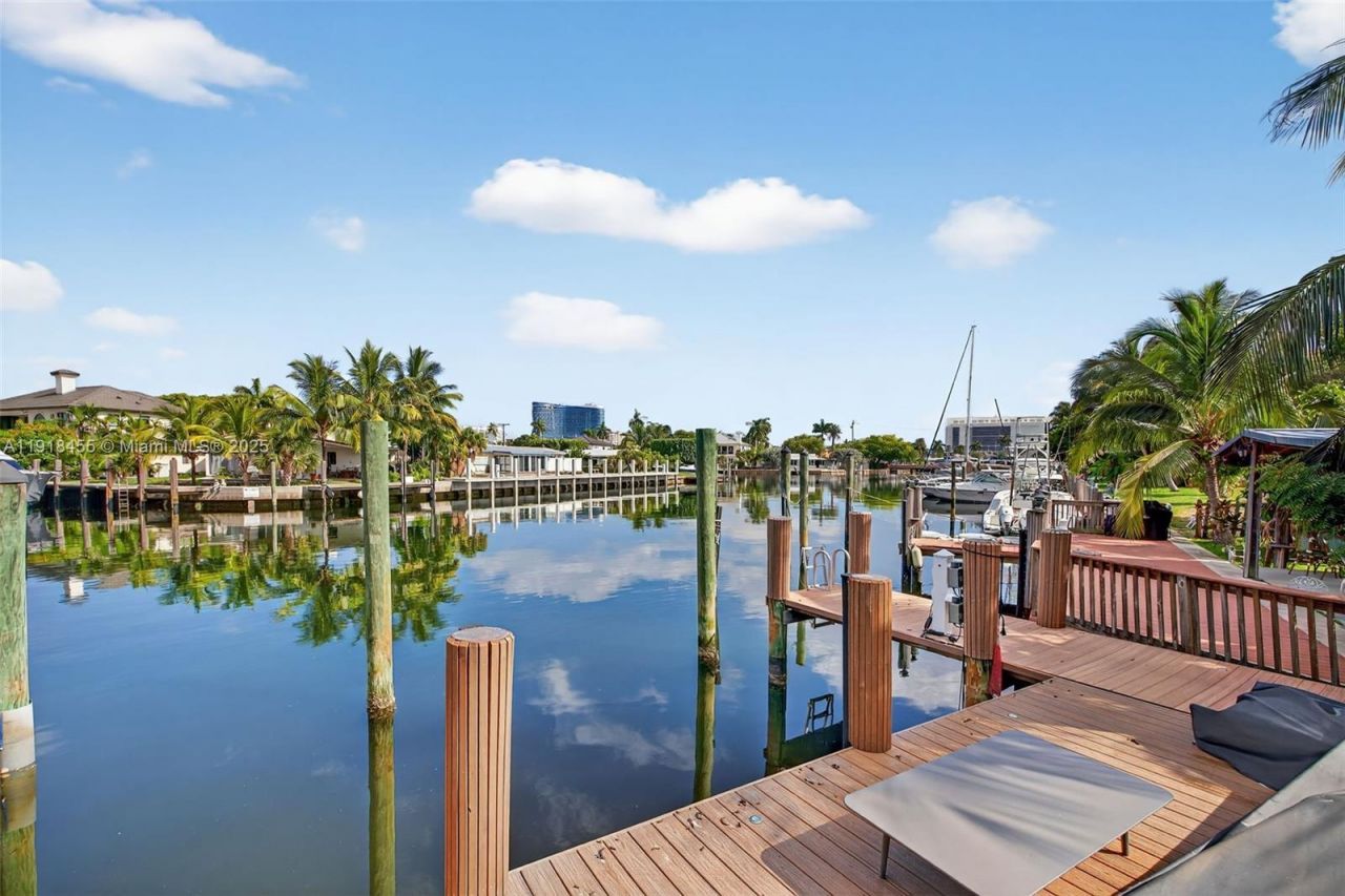 Please Call For Address, Fort Lauderdale, FL 33316 Photo