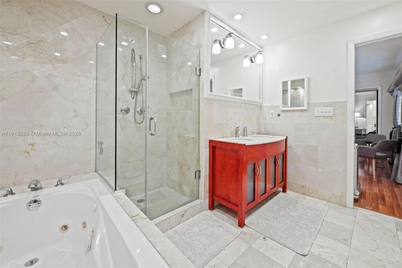 1211 Algeria Ave, Unit *, Coral Gables, FL 33134 Photo