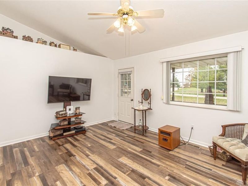 165 Norseman Drive, Eaton, OH 45320 Photo 8