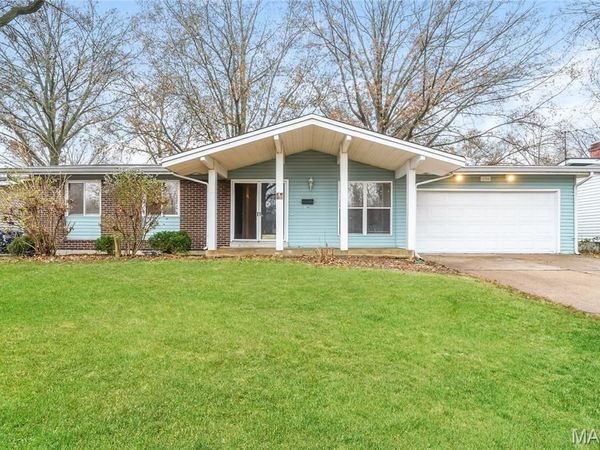 1398 Brenthaven Lane, Florissant, MO 63031
