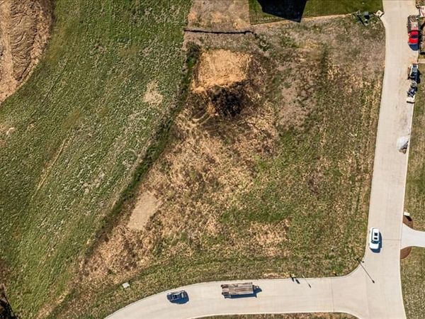 9418 Sunset Reserve Drive, St Louis, MO 63127