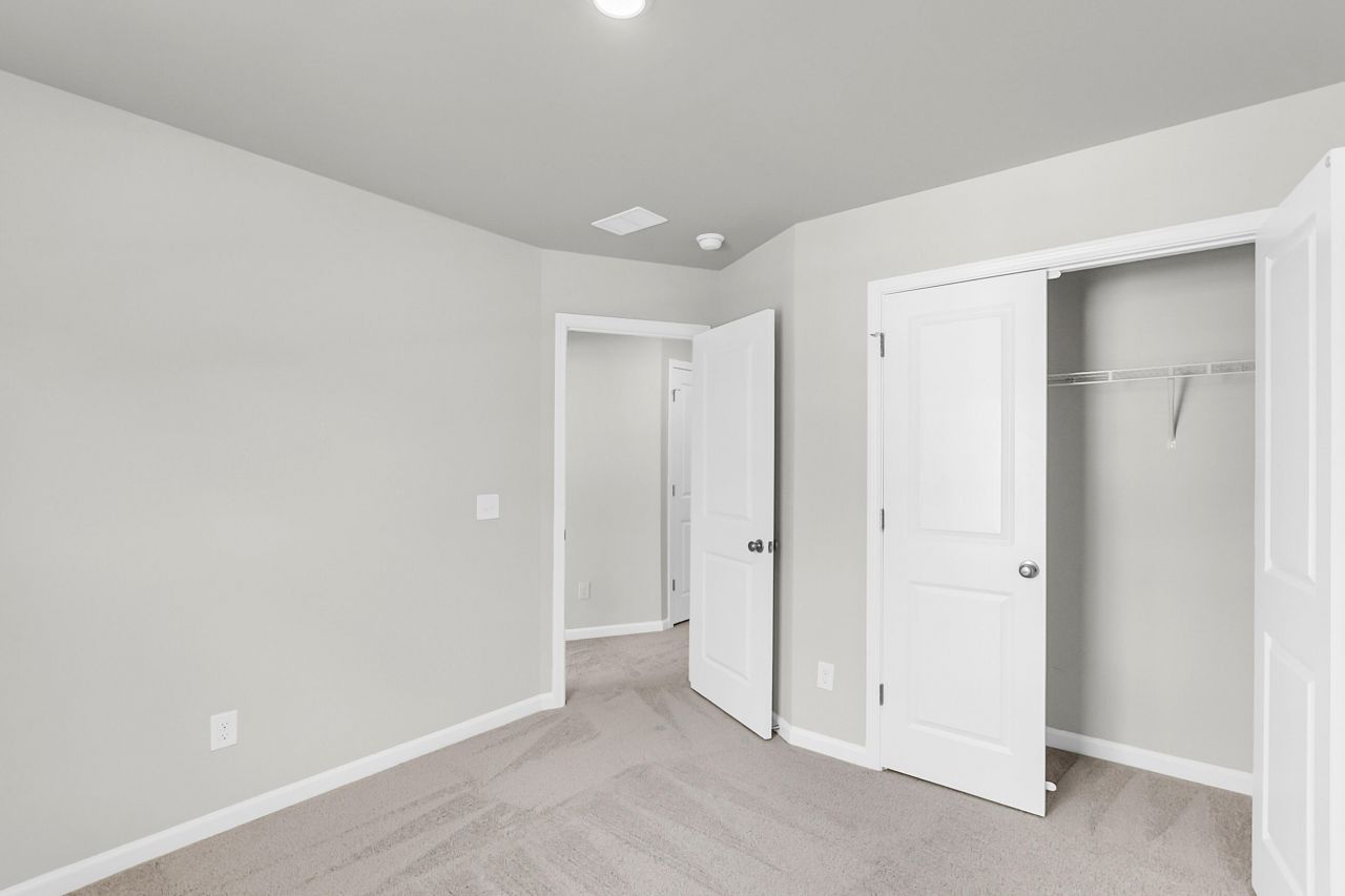 209 Central Creek Drive Photo 26