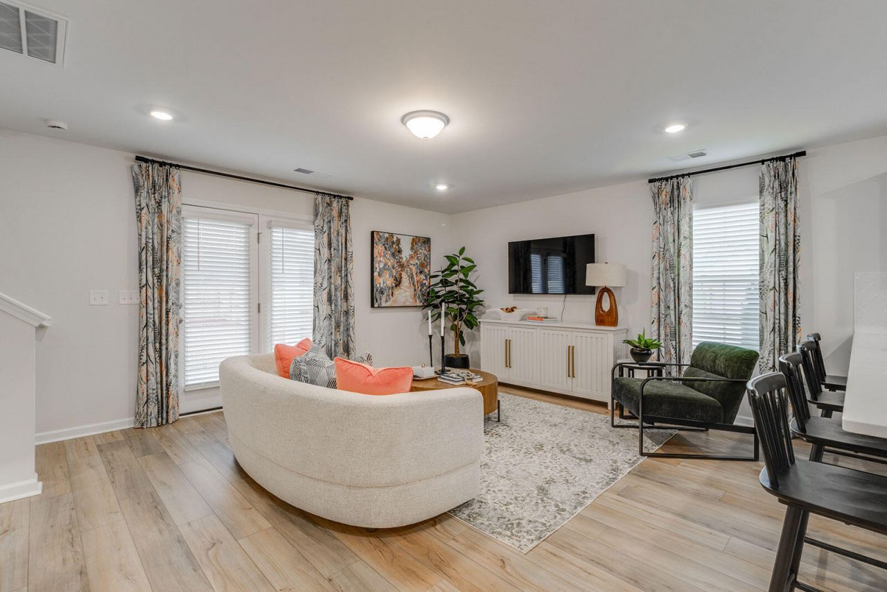 209 Central Creek Drive Photo 39