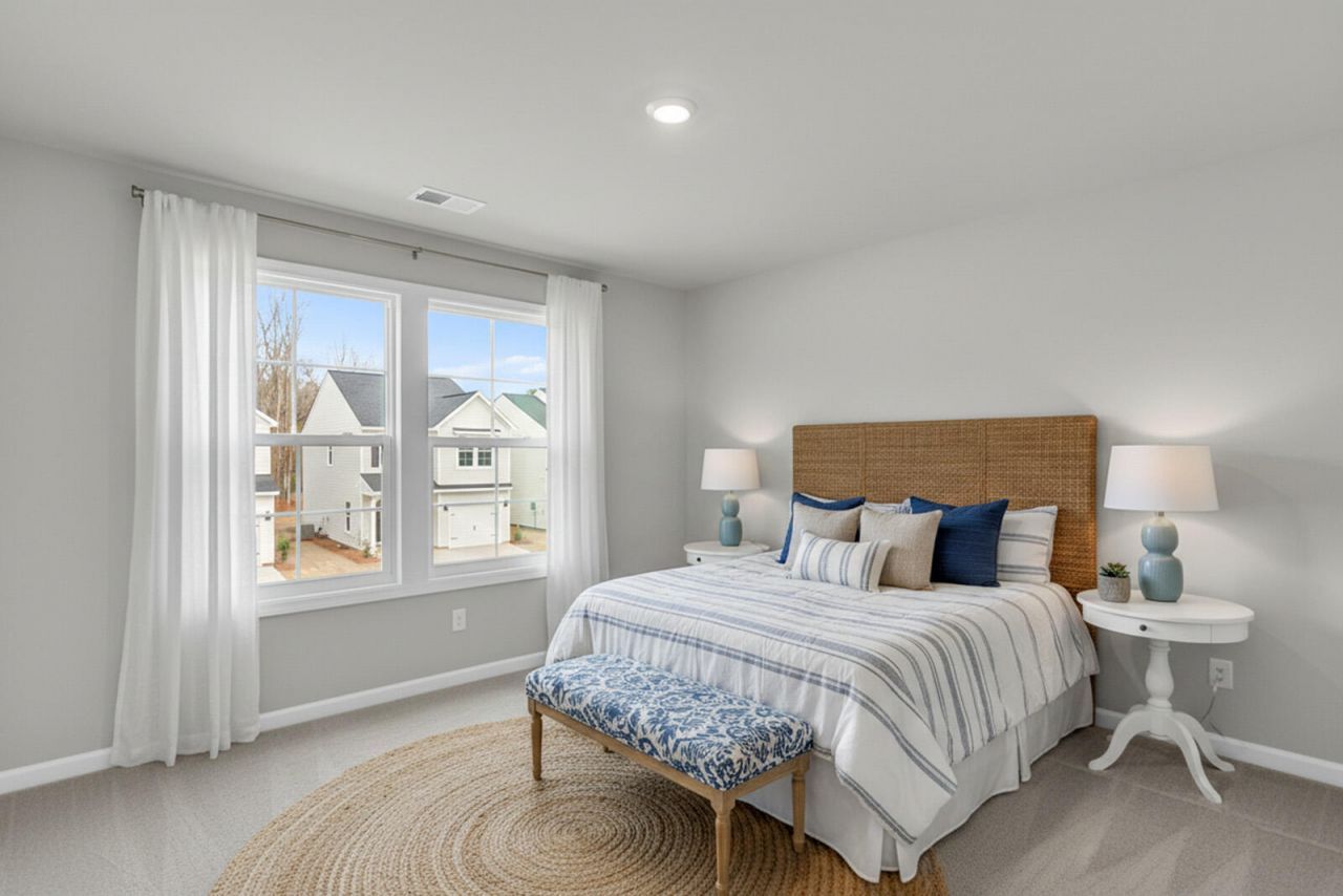 209 Central Creek Drive Photo 7