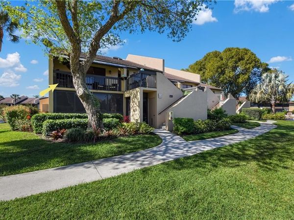 15466 Admiralty CIR, Unit 6, NORTH FORT MYERS, FL 33917