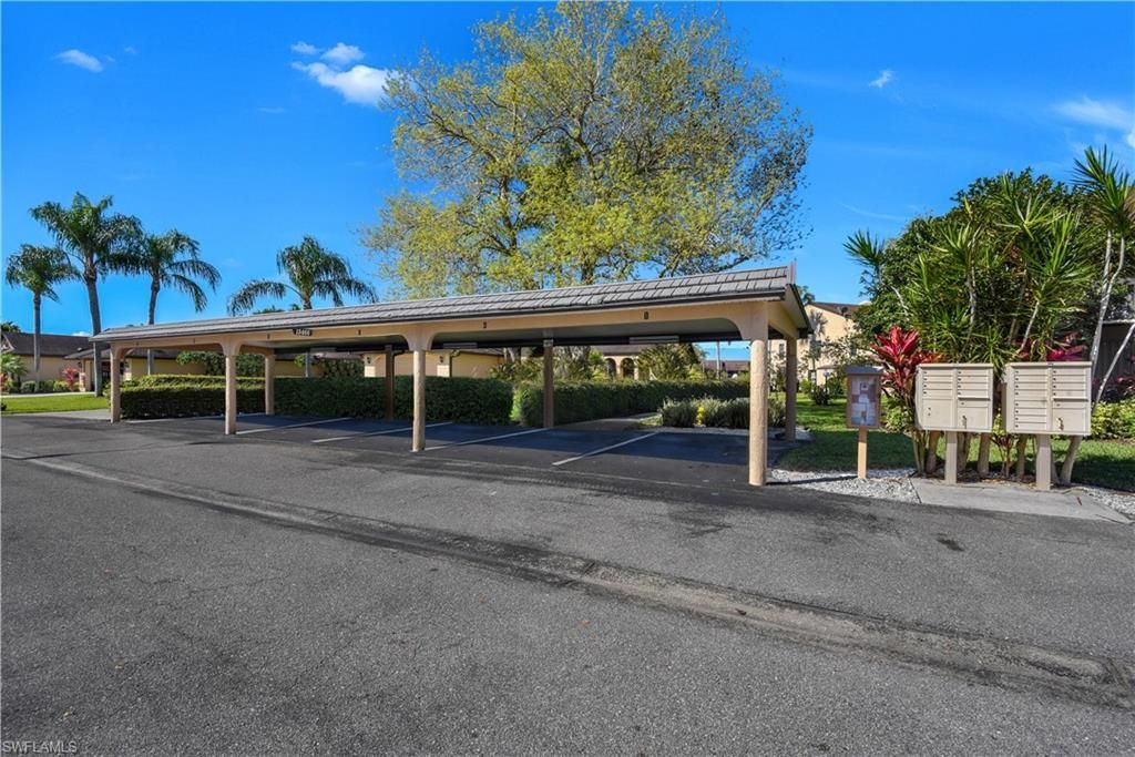 15466 Admiralty Cir, Unit 6, North Fort Myers, FL 33917 Photo