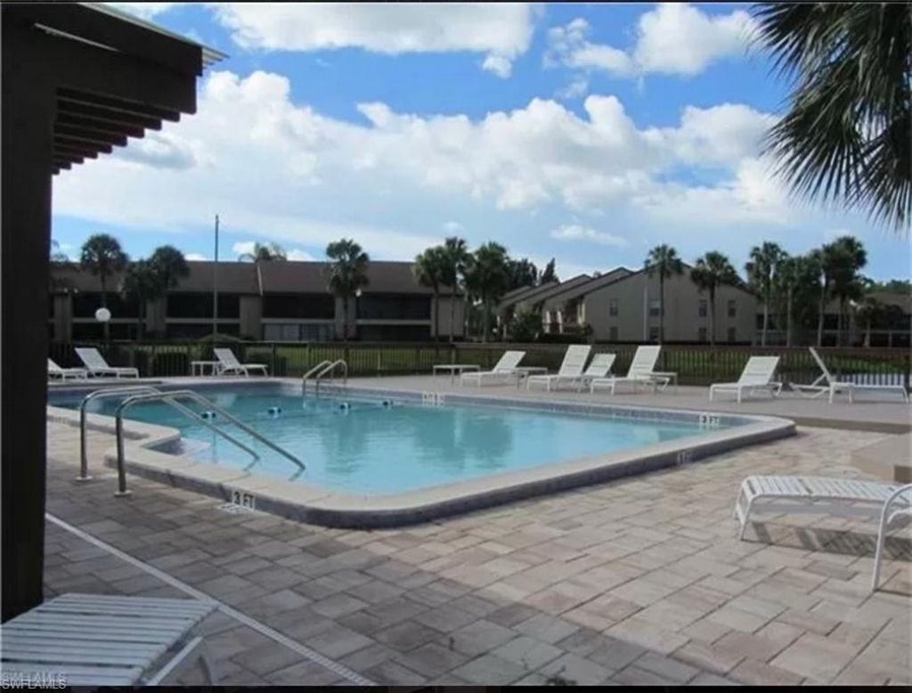 15466 Admiralty Cir, Unit 6, North Fort Myers, FL 33917 Photo