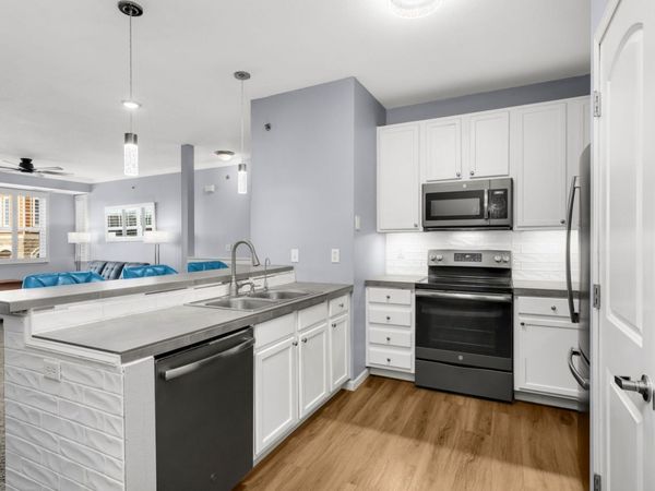 10075 City Walk Drive, Unit 205, Woodbury, MN 55129