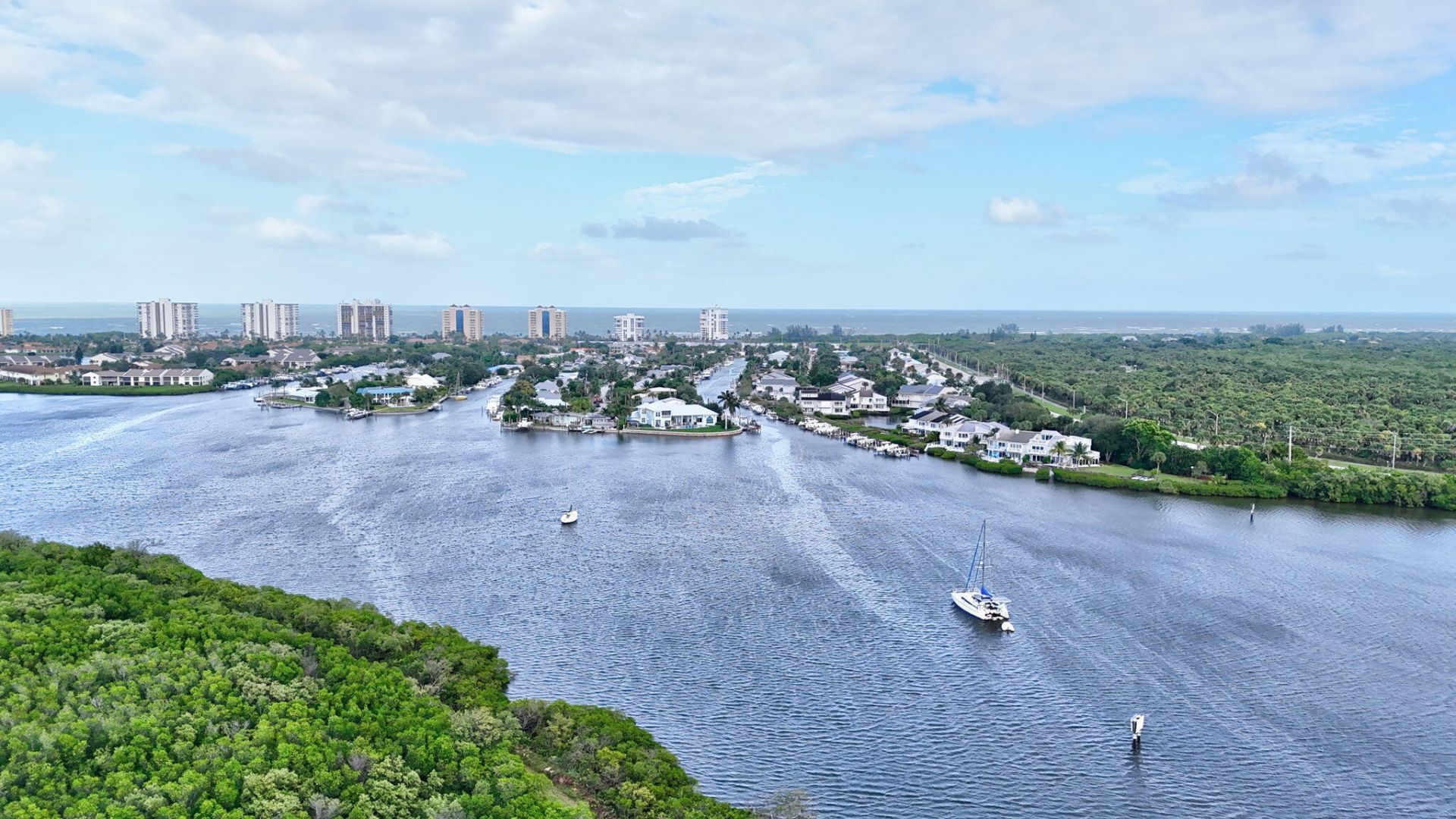 2486 Harbour Cove Drive, Hutchinson Island, FL 34949 Photo