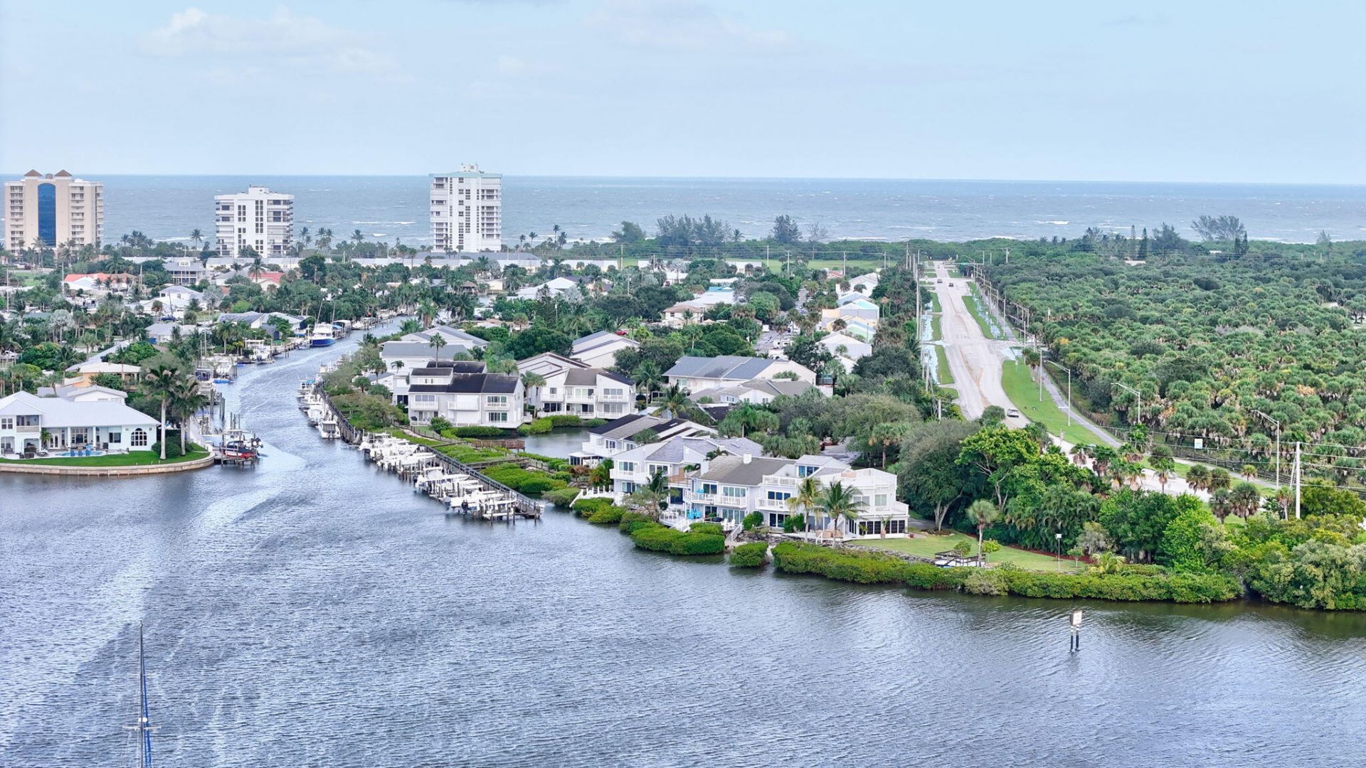 2486 Harbour Cove Drive, Hutchinson Island, FL 34949 Photo