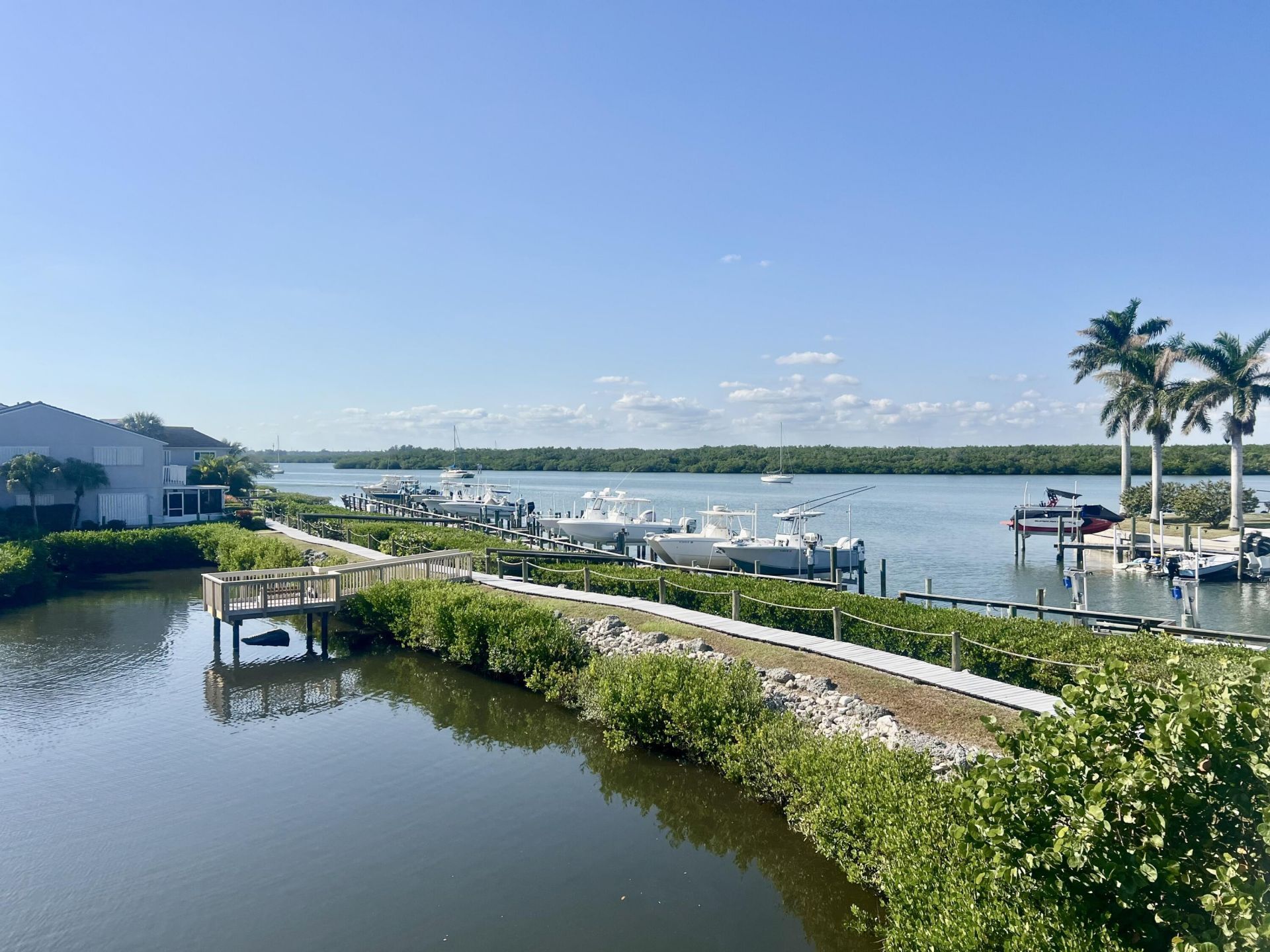 2486 Harbour Cove Drive, Hutchinson Island, FL 34949 Photo